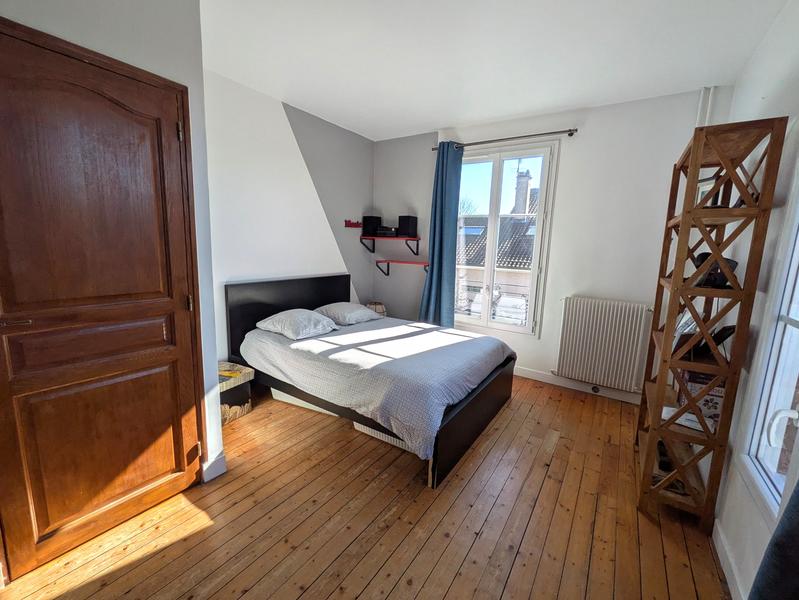 Maison - 110 m² - 6 pièces