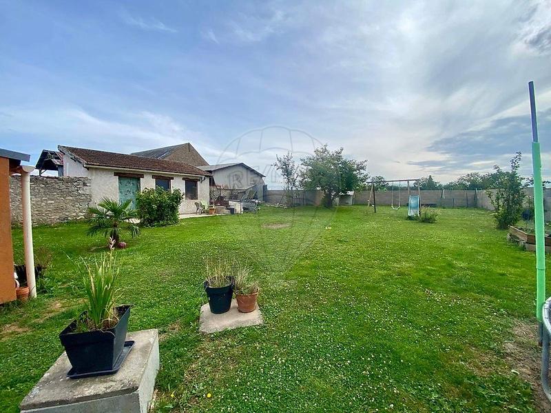 Maison - 88 m² - 4 pièces