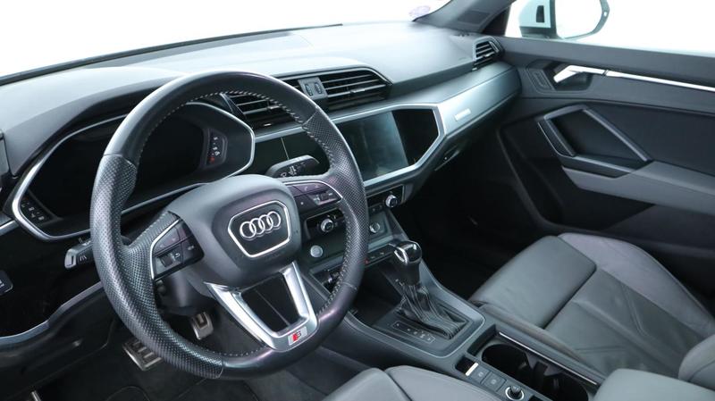 Audi Q3 40 Tfsi s line Quattro s tronic 190 ch