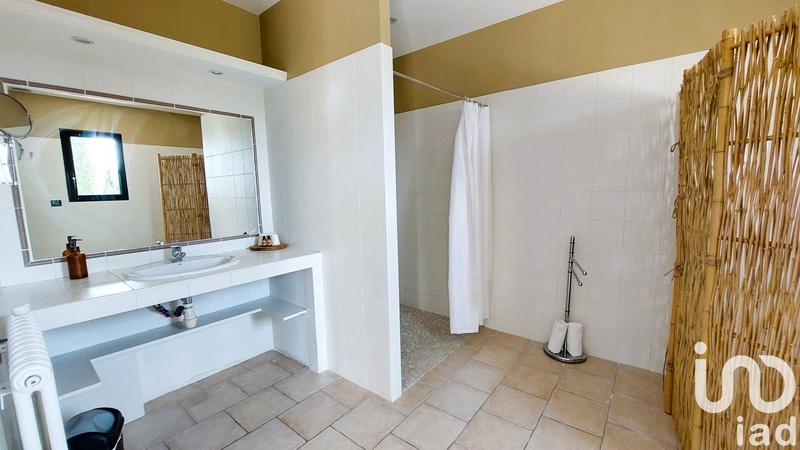Bastide - 370 m² - 12 pièces