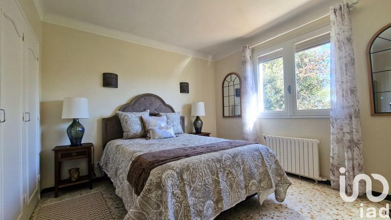 Maison - 196 m² - 9 pièces