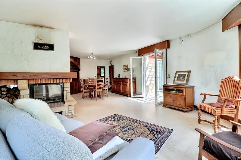 Maison - 170 m² - 6 pièces