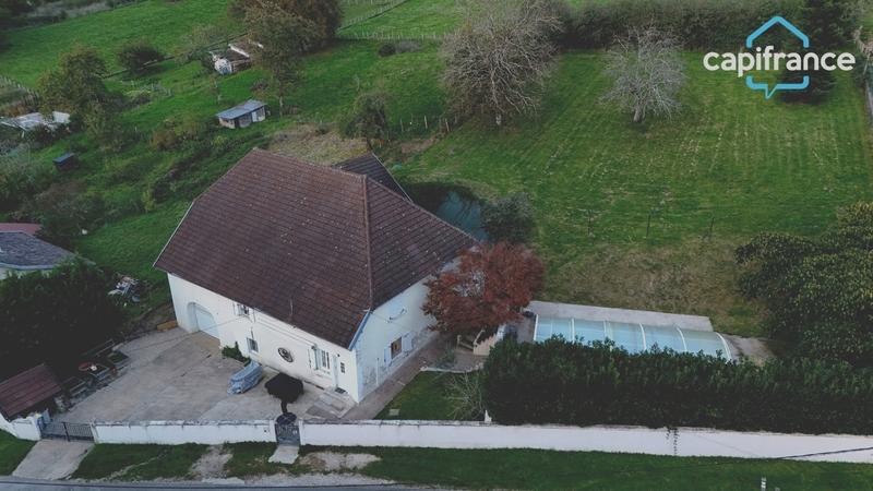 Maison de village - 215 m² - 7 pièces