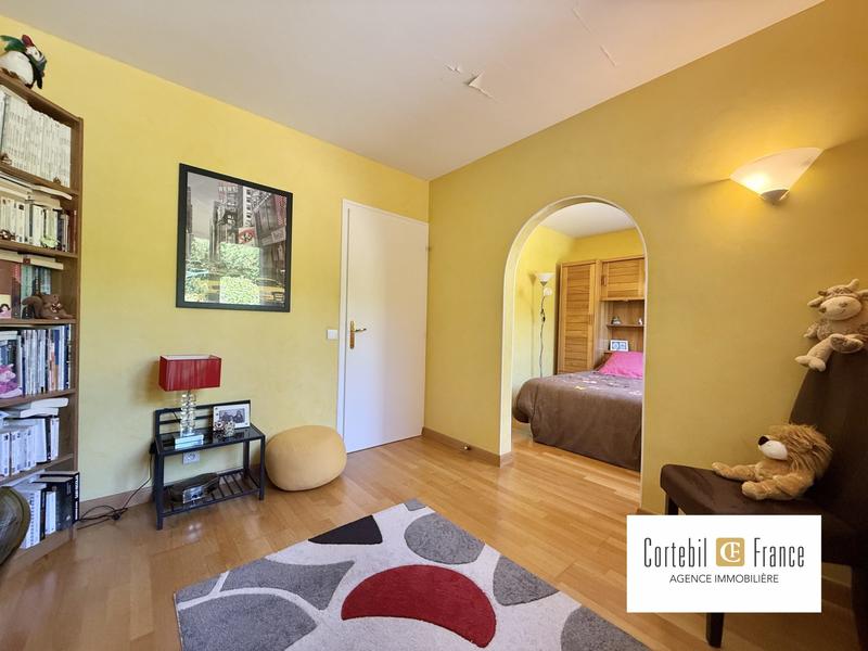 Maison - 142 m² - 7 pièces