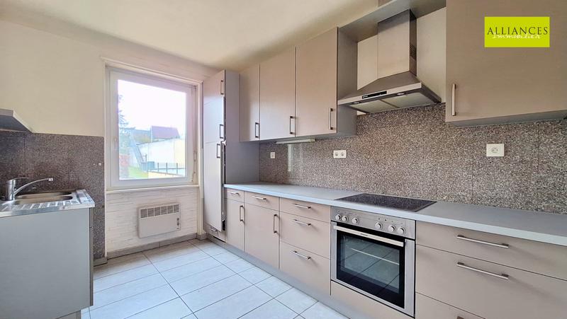 Immeuble - 155 m² - 9 pièces