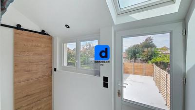 Maison - 90 m² - 5 pièces