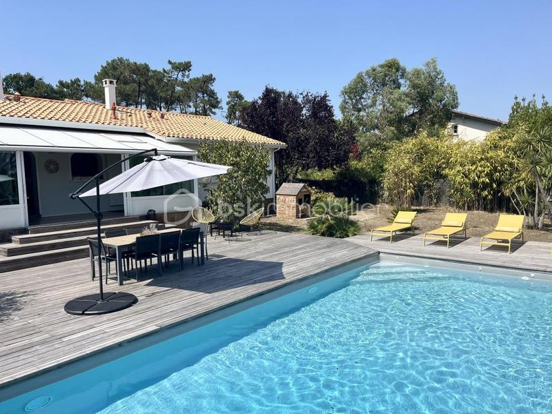 Maison traditionnelle - 130 m² - 4 pièces