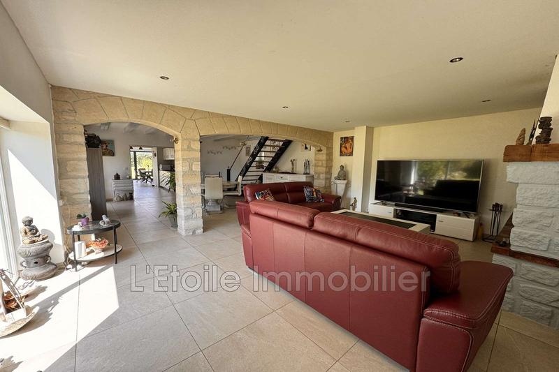 Maison - 146 m² - 6 pièces