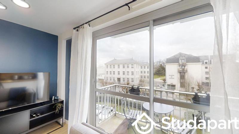 Chambre - 85 m² - 1 pièce