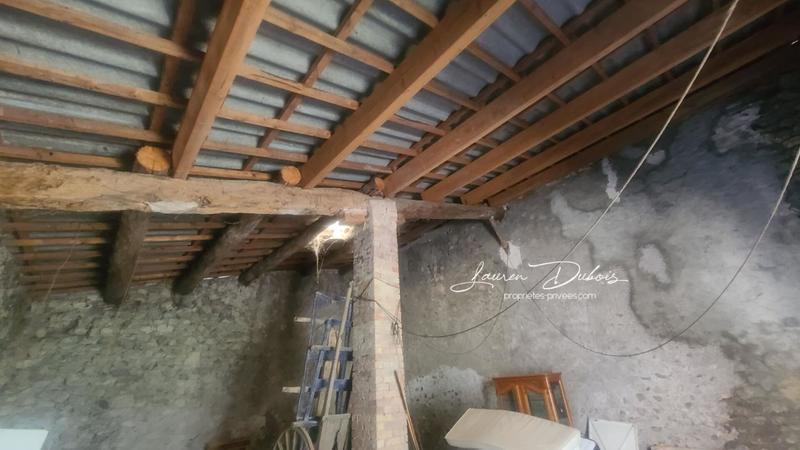 Grange - 100 m² - 2 pièces