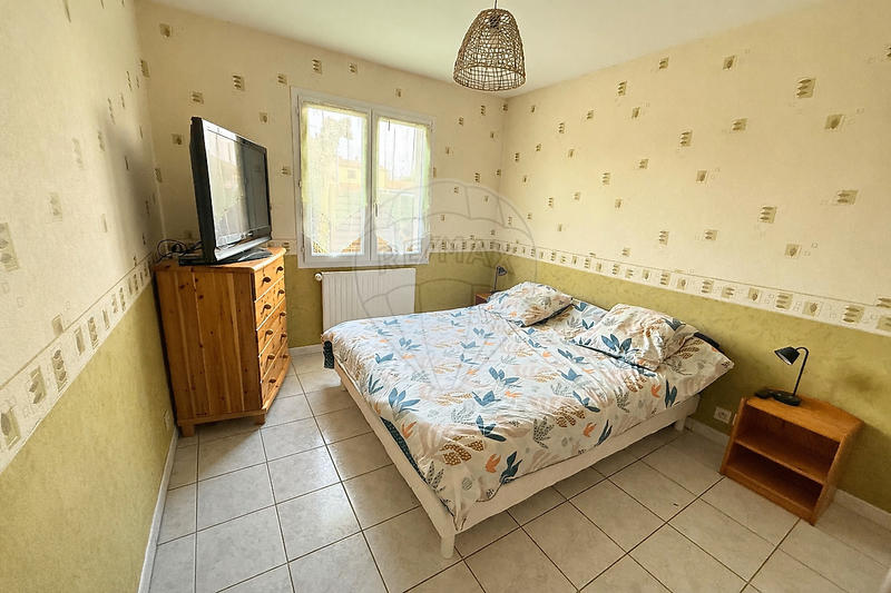 Maison - 93 m² - 4 pièces