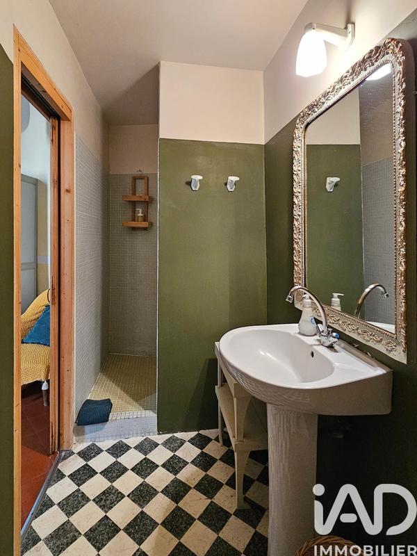 Maison - 430 m² - 15 pièces