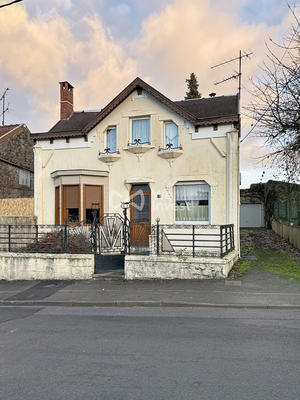 Maison - 101 m² - 6 pièces