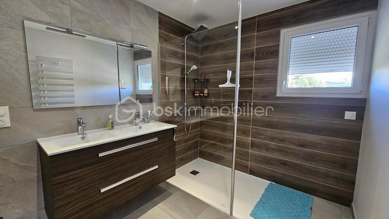 Maison - 128 m² - 5 pièces