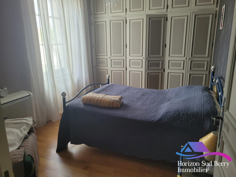 Maison - 346 m² - 10 pièces