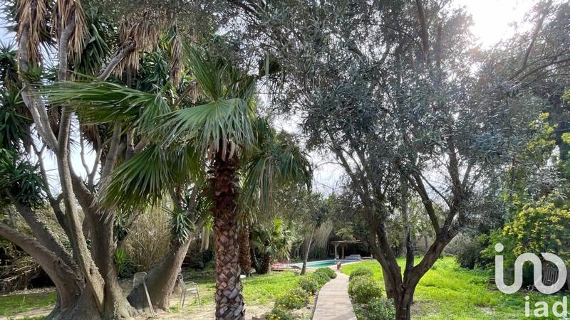 Maison - 216 m² - 8 pièces