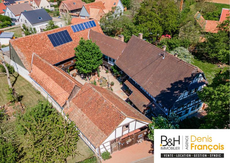 Maison ancienne - 444 m² - 10 pièces