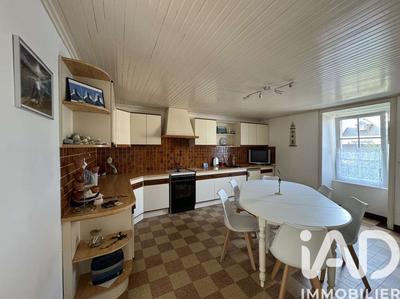 Maison - 120 m² - 6 pièces