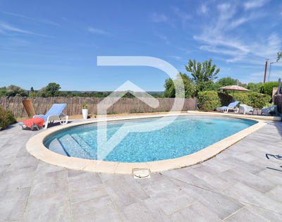 Villa - 135 m² - 5 pièces