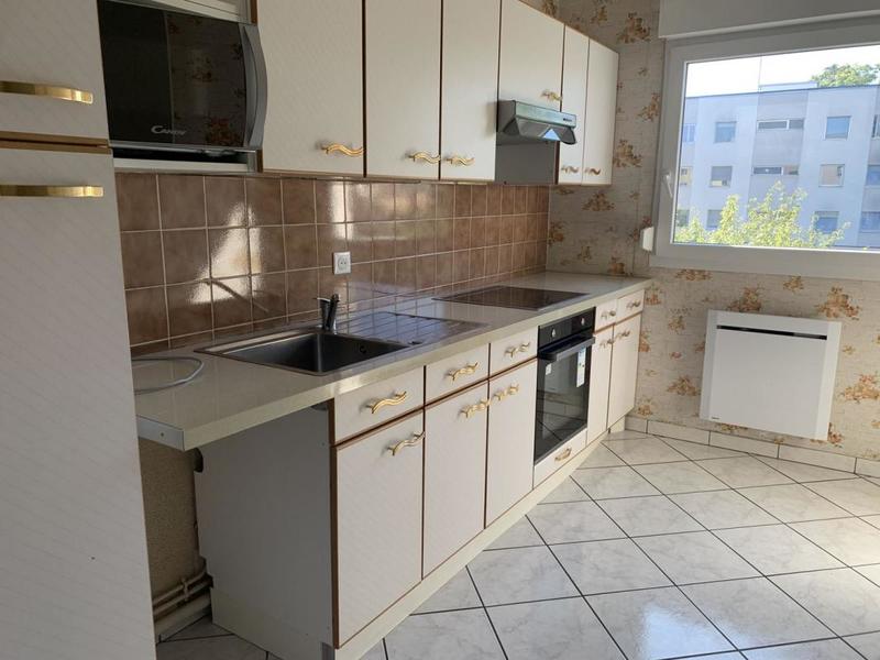 Appartement - 82 m² - 4 pièces