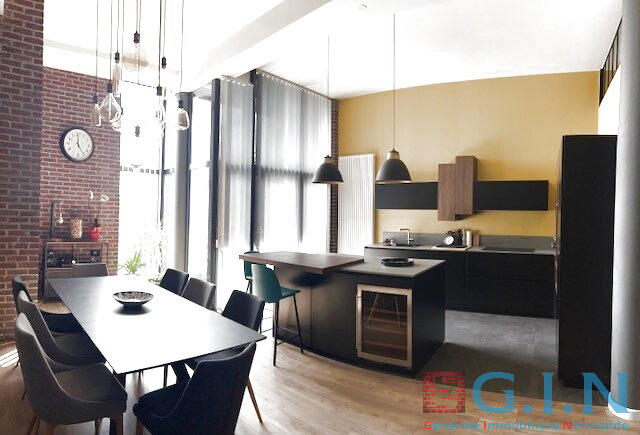 Appartement - 156 m² - 5 pièces