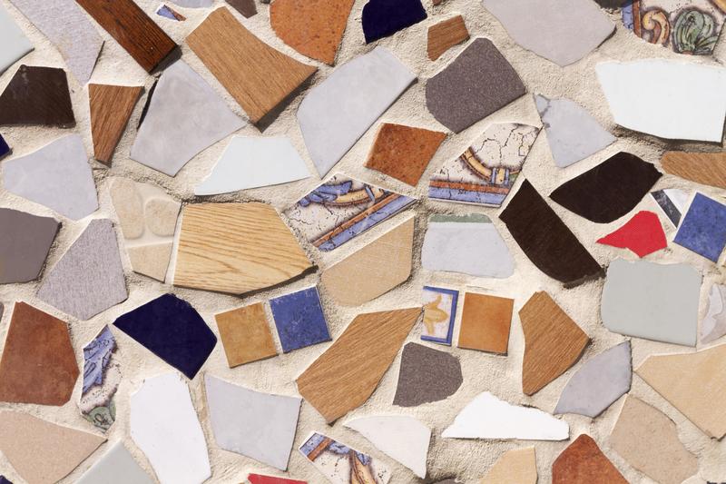 Les ateliers de l'Inter'Val : mosaïque - street art