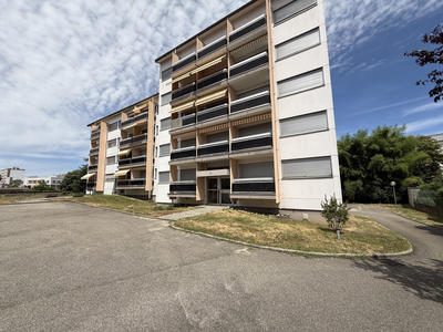 Appartement - 82 m² - 4 pièces