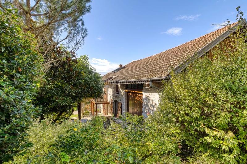 Maison - 88 m² - 3 pièces