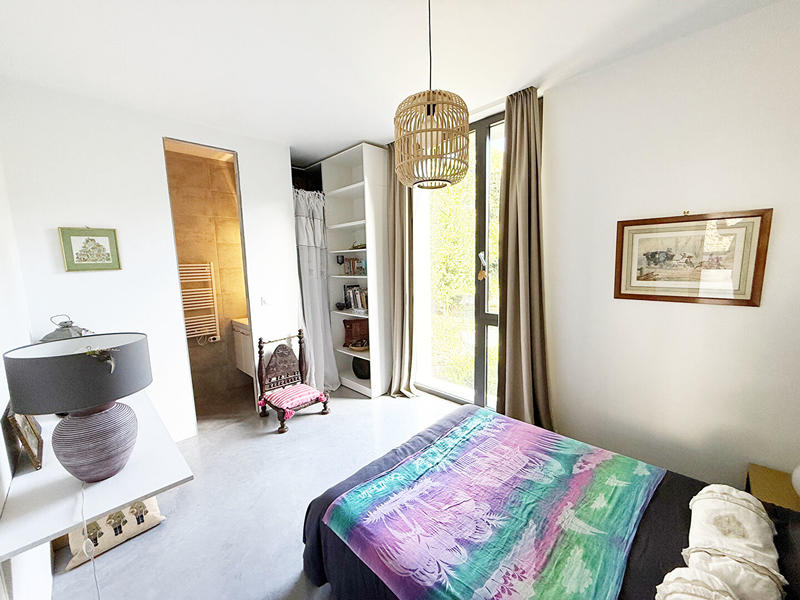 Maison - 280 m² - 7 pièces