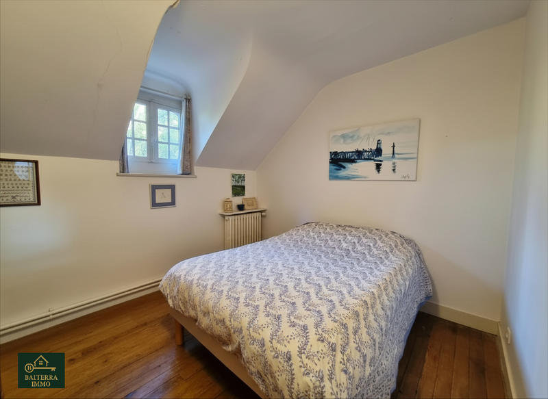 Propriété - 193 m² - 8 pièces