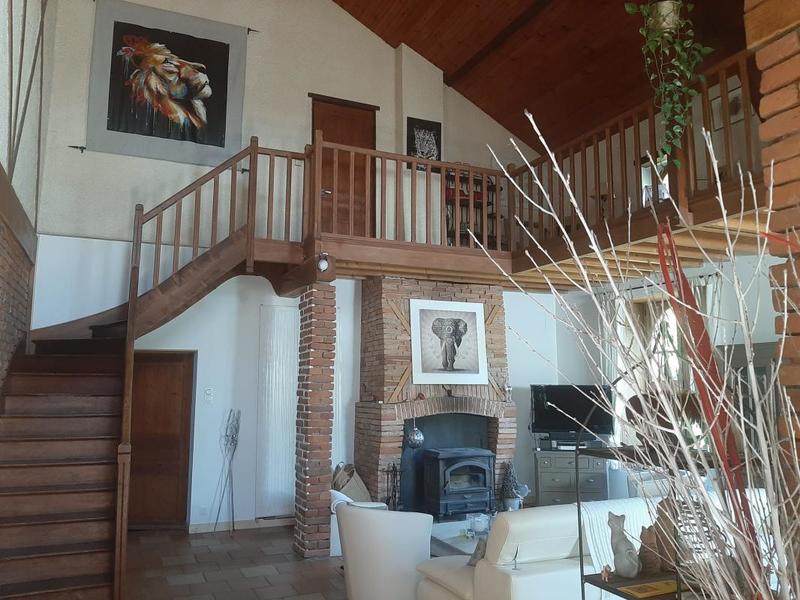 Propriété - 200 m² - 7 pièces