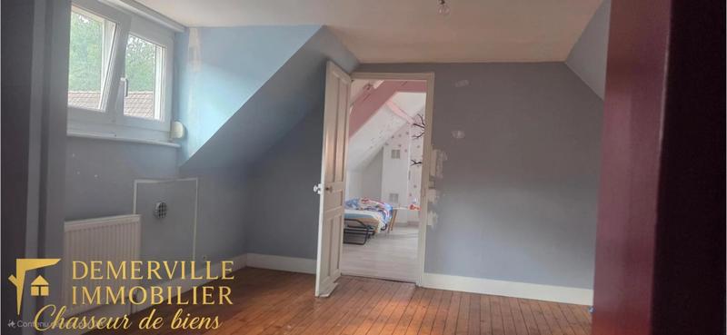 Maison - 153 m² - 7 pièces