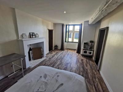 Maison - 280 m² - 7 pièces