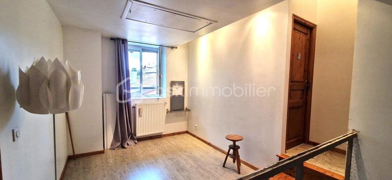 Maison de ville - 100 m² - 5 pièces