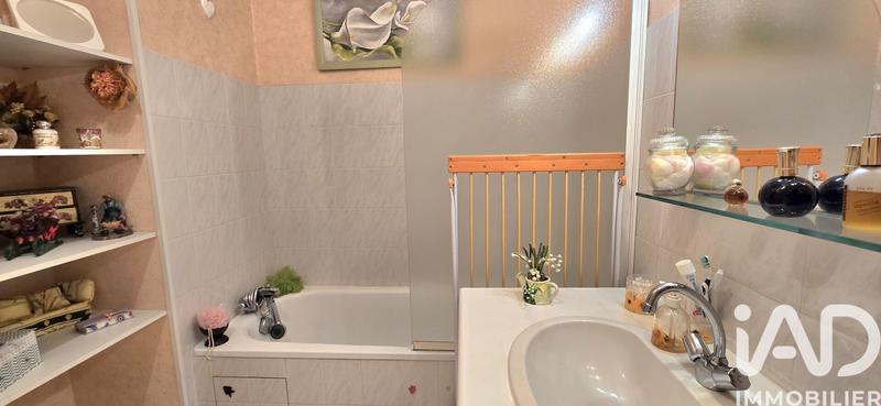 Appartement - 94 m² - 4 pièces