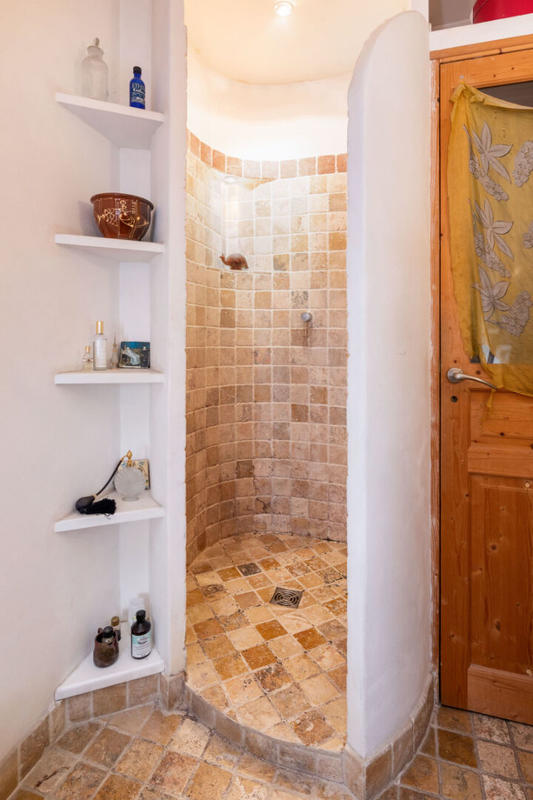 Appartement - 147 m² - 6 pièces