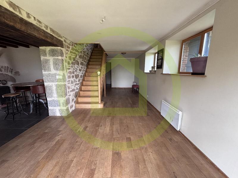 Maison - 250 m² - 7 pièces