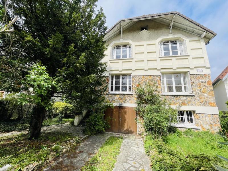 Maison ancienne - 175 m² - 5 pièces