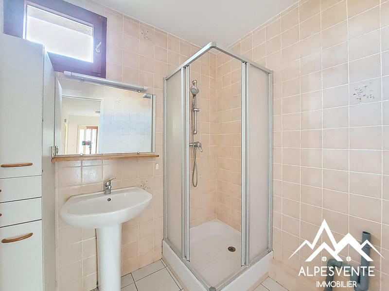 Appartement - 76 m² - 3 pièces