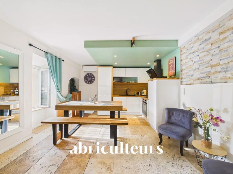 Maison de village - 66 m² - 4 pièces