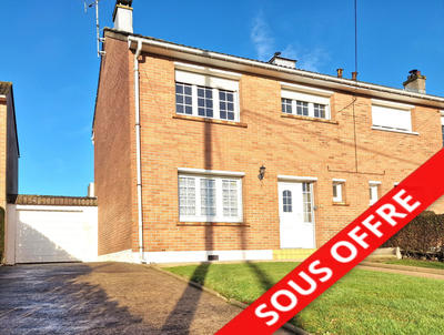 Maison - 84 m² - 4 pièces