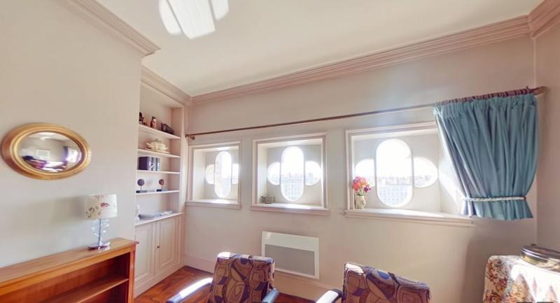 Studio - 30 m² - 1 pièce