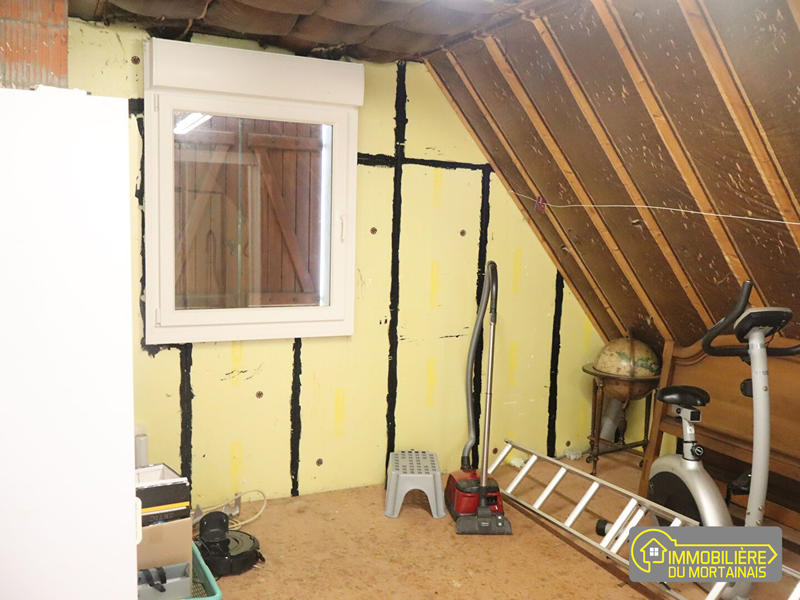 Maison - 140 m² - 5 pièces