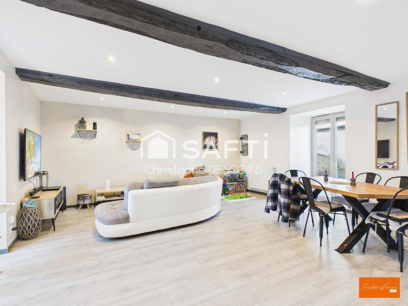 Maison - 105 m² - 5 pièces