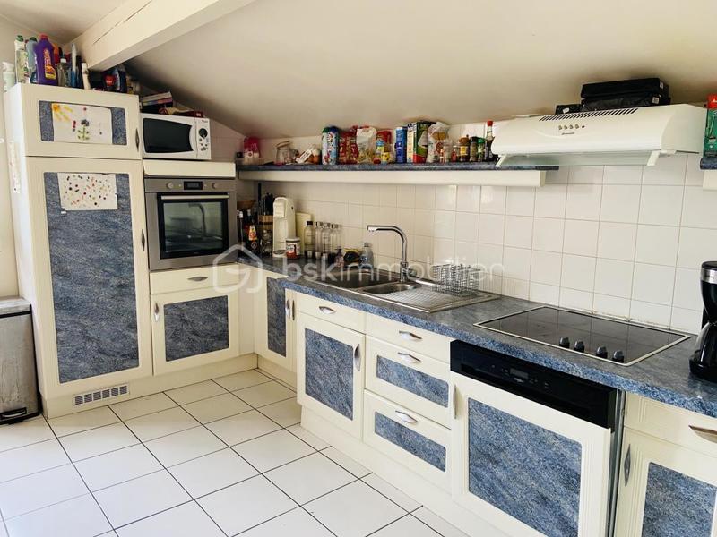 Appartement - 77 m² - 3 pièces