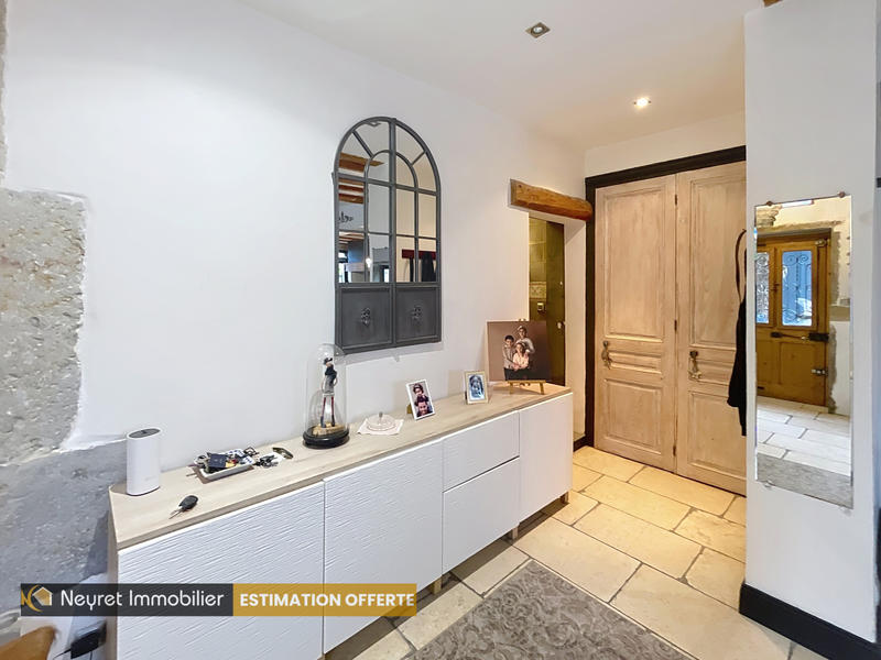 Maison - 267 m² - 6 pièces