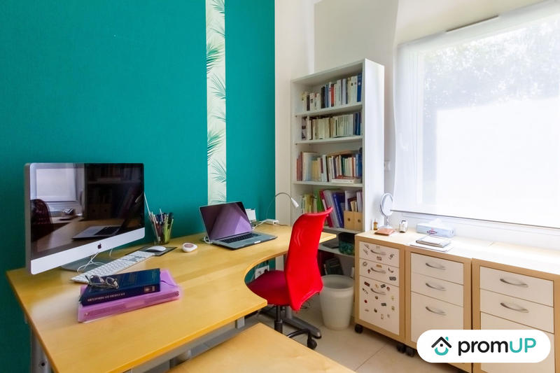 Maison - 284 m² - 14 pièces