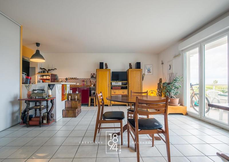 Appartement - 65 m² - 1 pièce