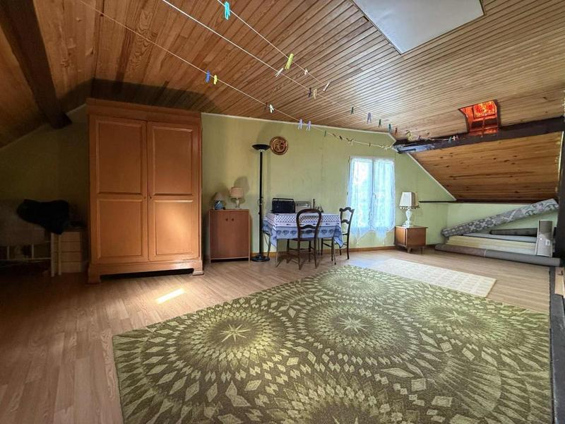 Maison - 140 m² - 4 pièces