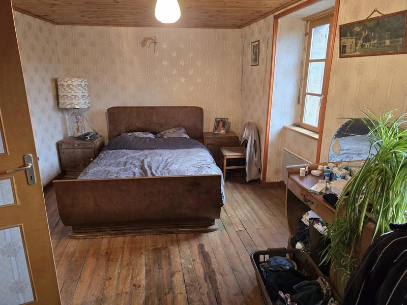 Maison - 92 m² - 5 pièces